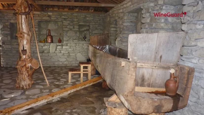 ყურძნის დაწურვის უძველესი ხელოვნება 🏞️🍷